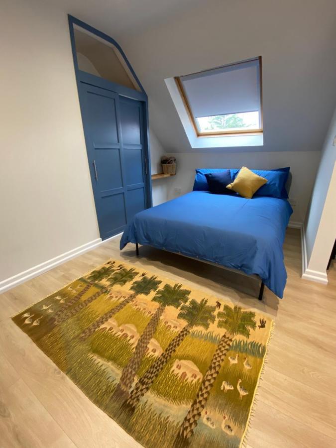 Lovely Spacious Loft Close To Train Station Worthing Extérieur photo